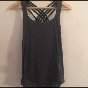Lululemon cross cross tank with built in bra